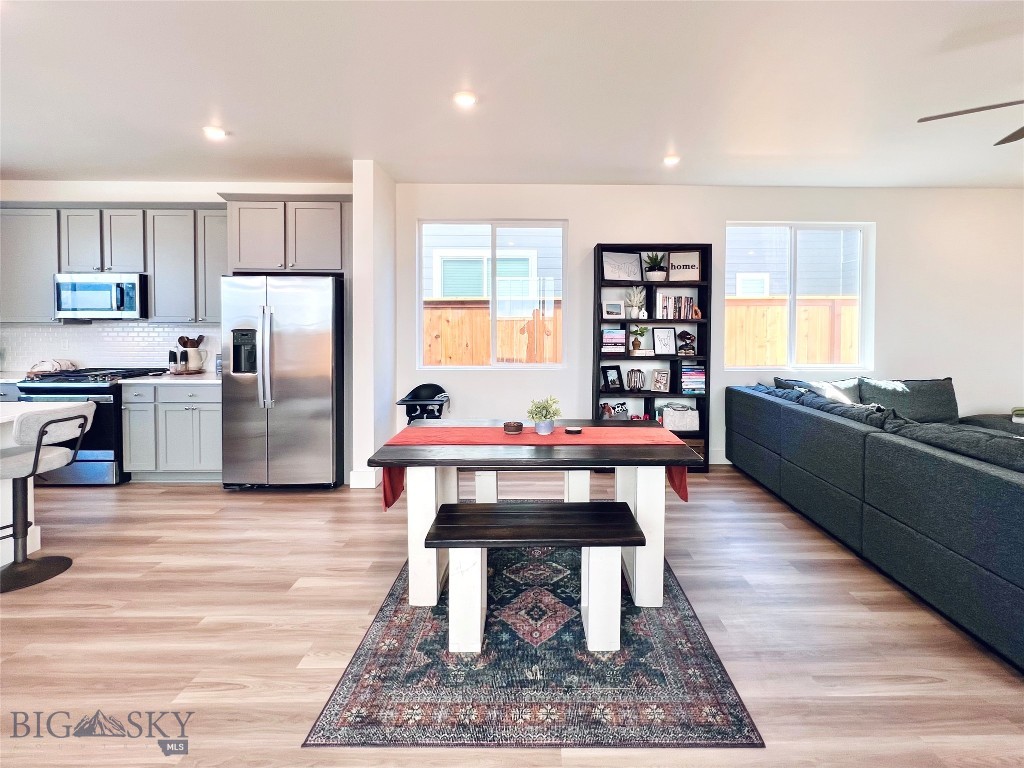 1823 N Cottonwood Road, Bozeman MT 59718