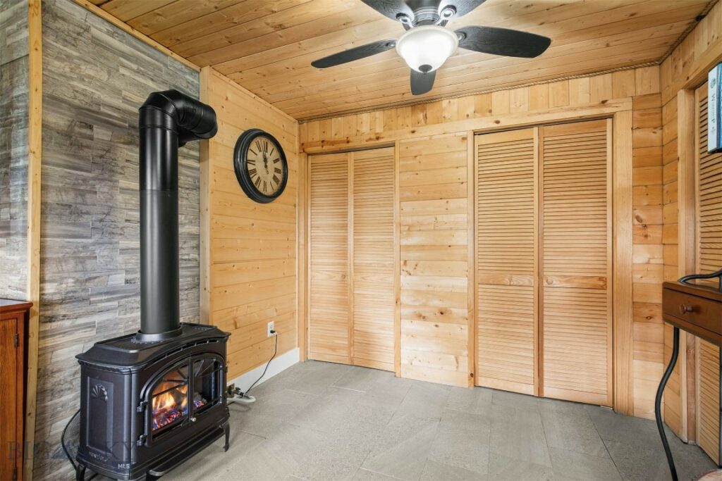185 Peak Road, Bozeman MT 59715
