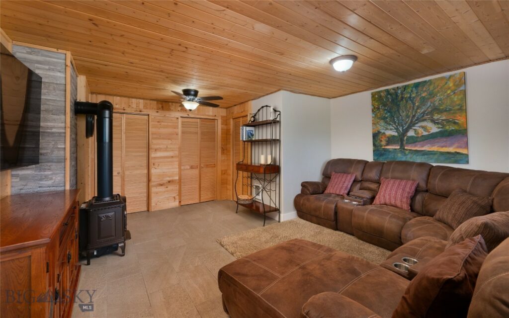 185 Peak Road, Bozeman MT 59715