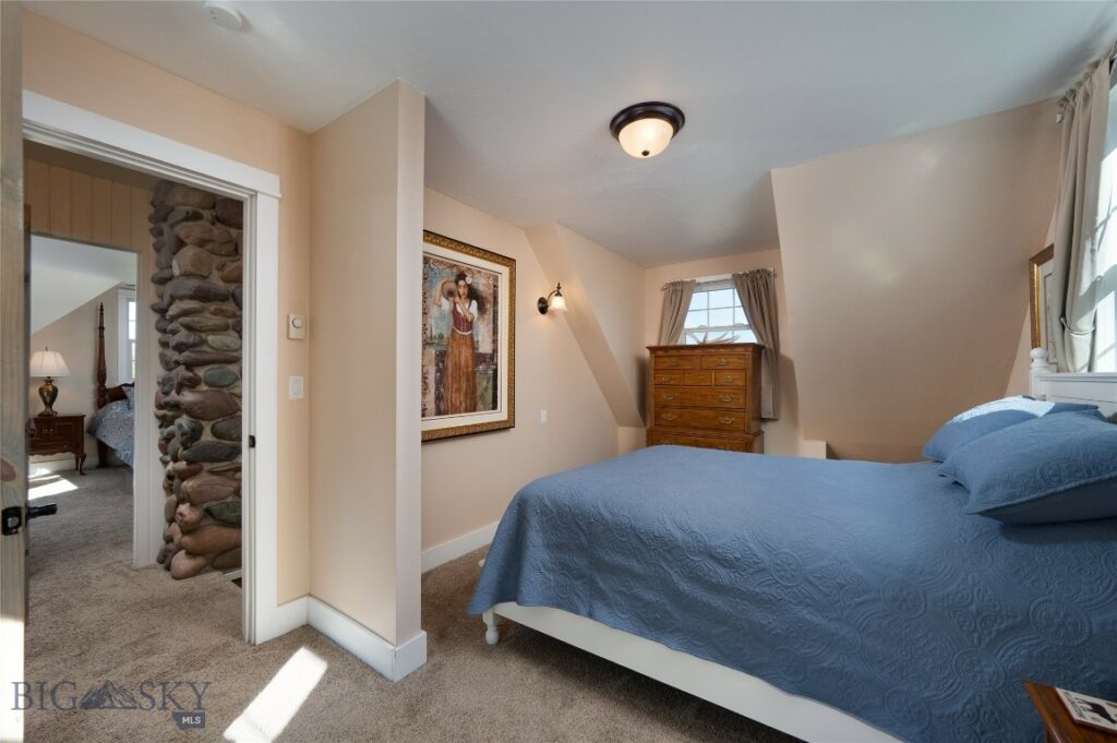 185 Peak Road, Bozeman MT 59715