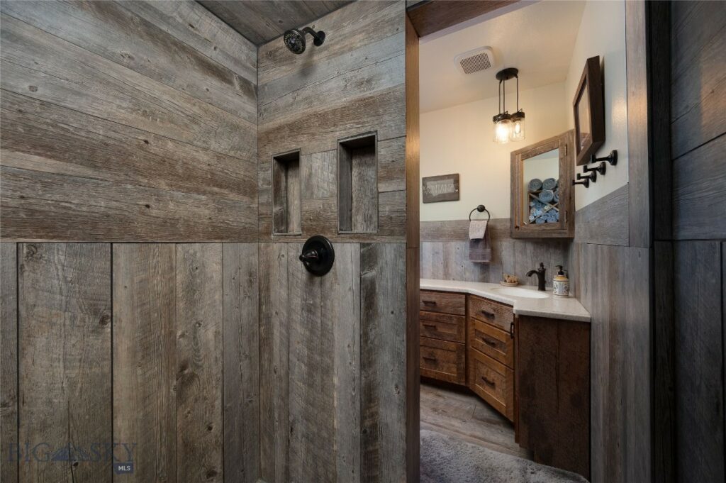 185 Peak Road, Bozeman MT 59715