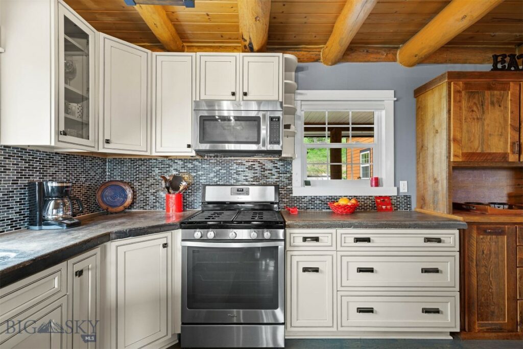 185 Peak Road, Bozeman MT 59715