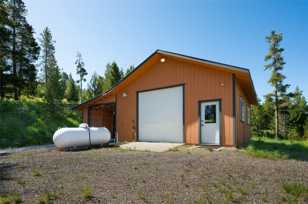 185 Peak Road, Bozeman MT 59715