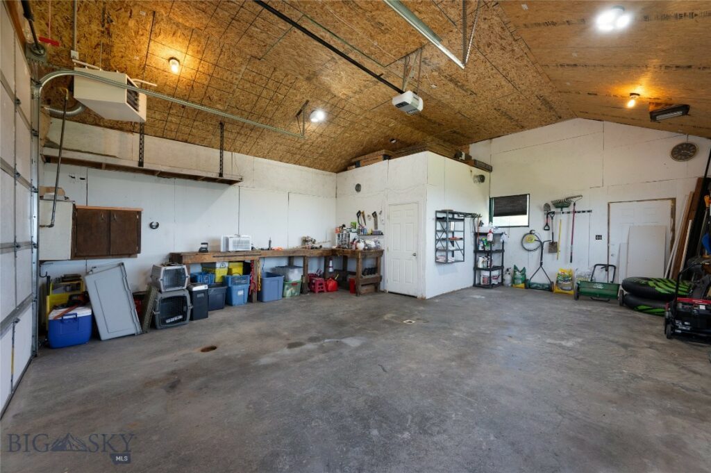 185 Peak Road, Bozeman MT 59715