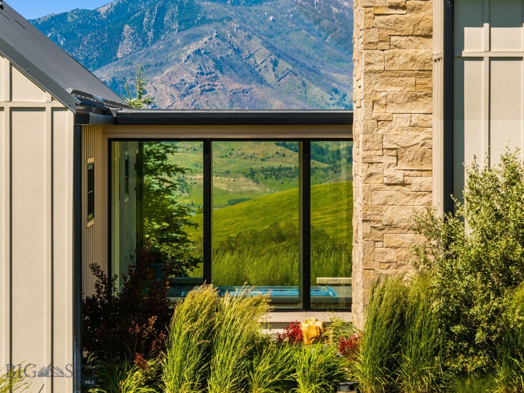 1878 Star Ridge Road, Bozeman MT 59715