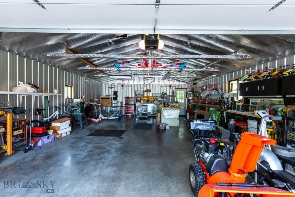 190 Tracy Ann Drive, Belgrade MT 59714