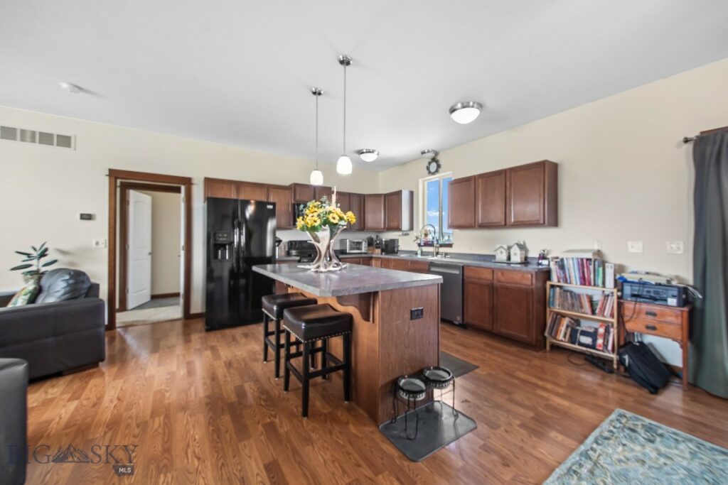 191 Barnes Drive, Belgrade MT 59714