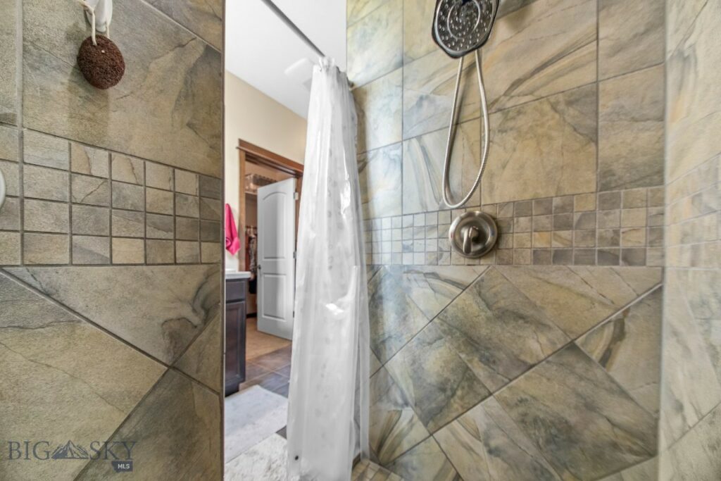 191 Barnes Drive, Belgrade MT 59714