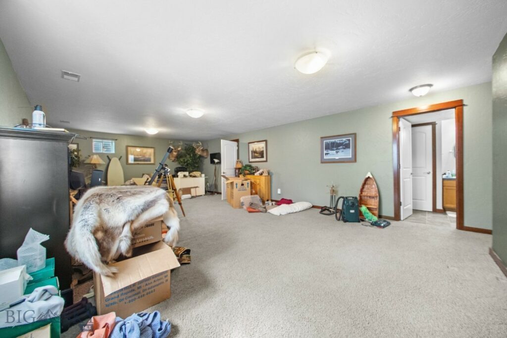 191 Barnes Drive, Belgrade MT 59714
