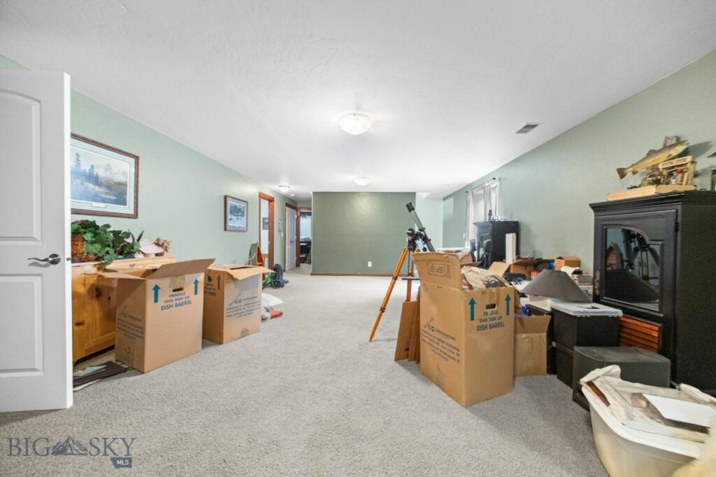 191 Barnes Drive, Belgrade MT 59714