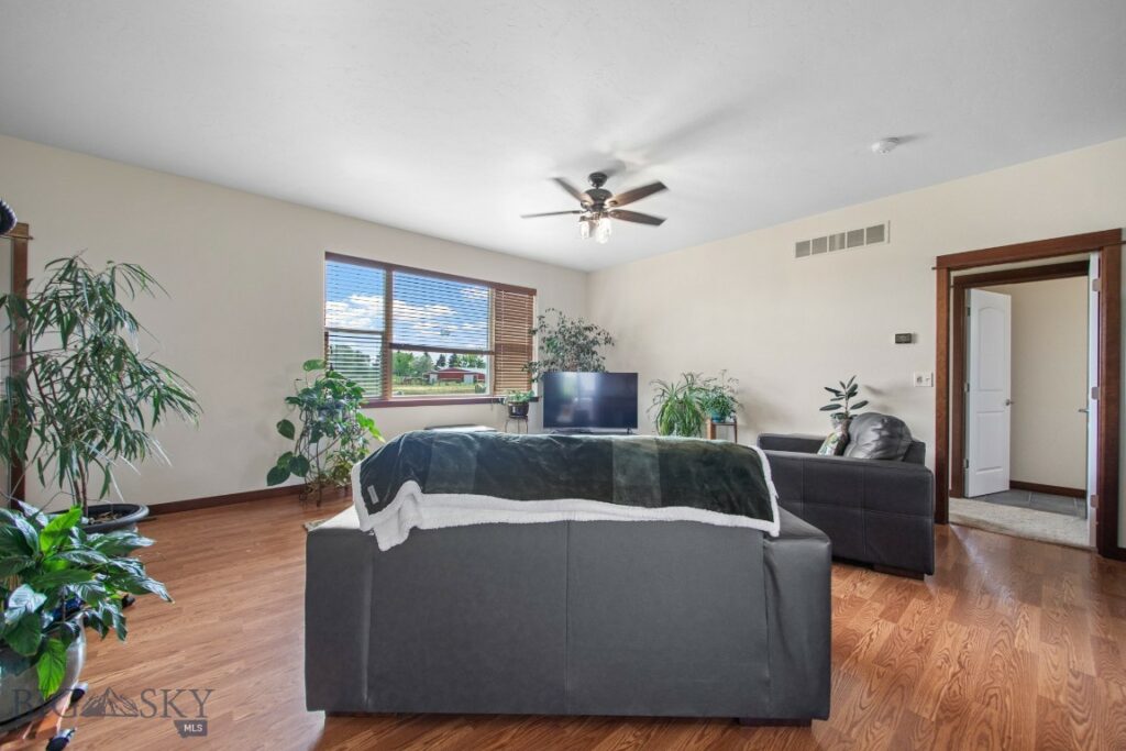 191 Barnes Drive, Belgrade MT 59714