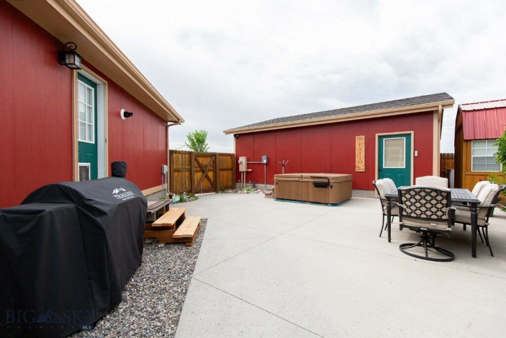 191 S Old Place, Belgrade MT 59714