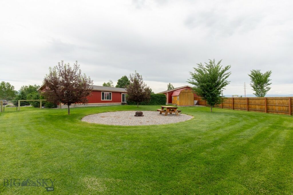 191 S Old Place, Belgrade MT 59714