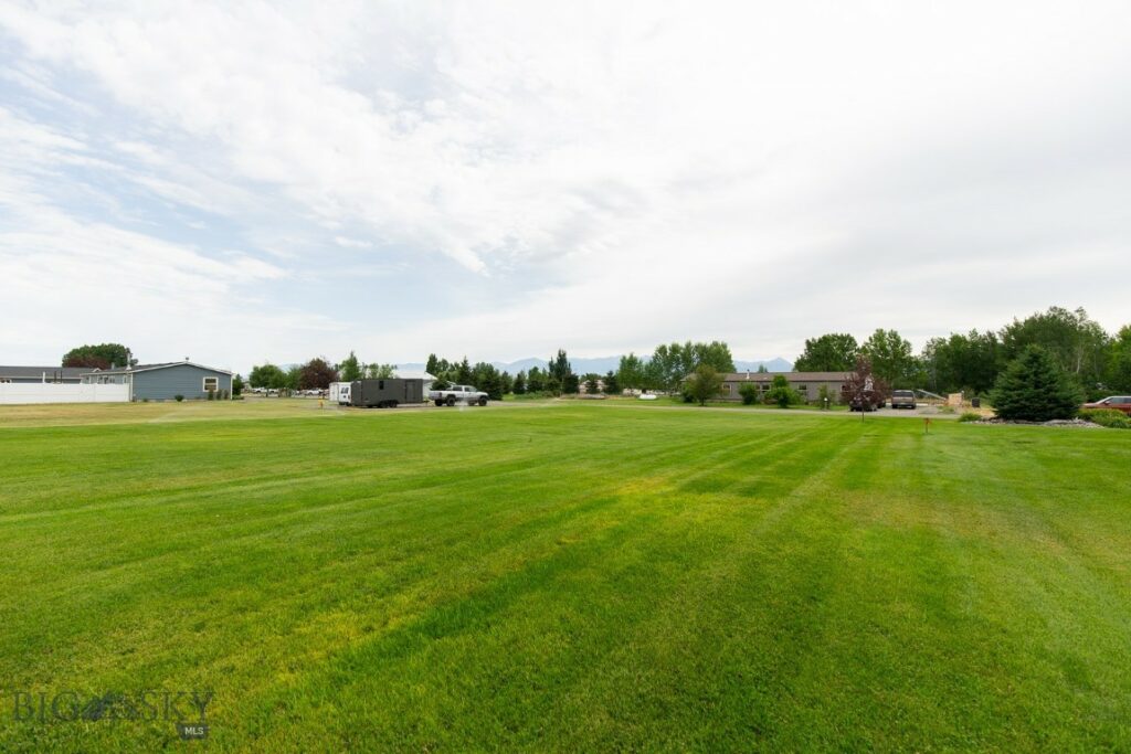 191 S Old Place, Belgrade MT 59714