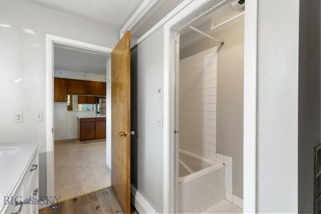 1919 Spring Creek Drive, Bozeman MT 59715
