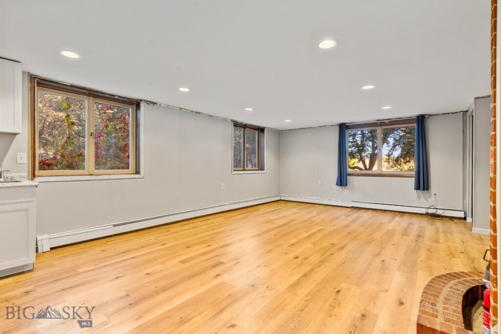 1919 Spring Creek Drive, Bozeman MT 59715