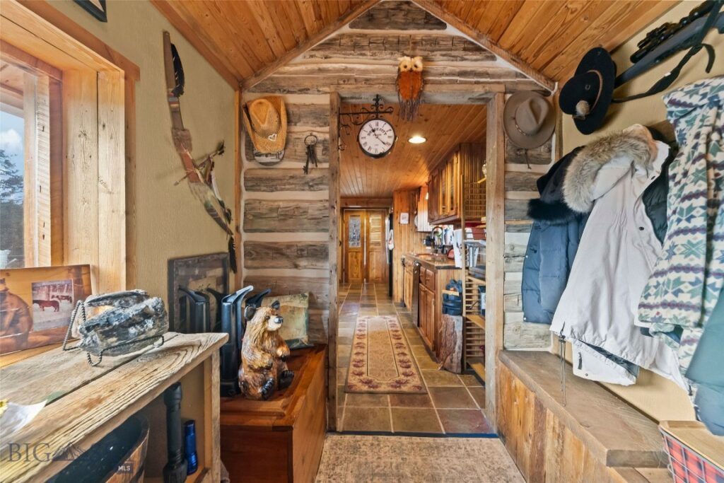 192 Mountain Brook Road, Livingston MT 59047