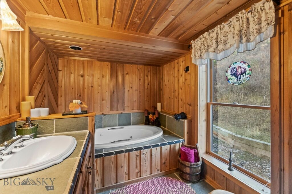 192 Mountain Brook Road, Livingston MT 59047