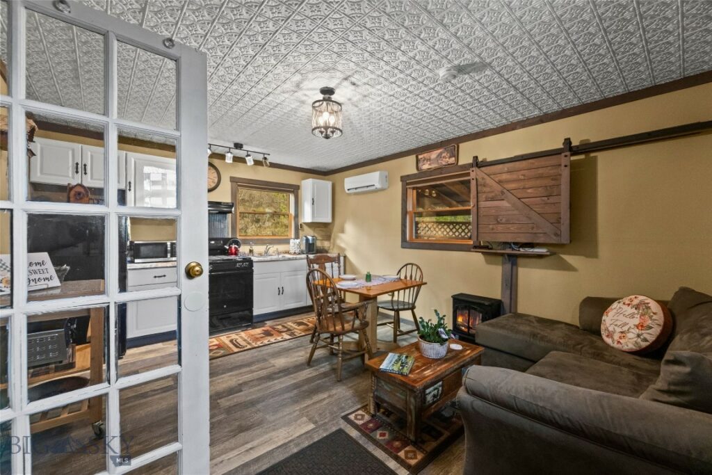 192 Mountain Brook Road, Livingston MT 59047