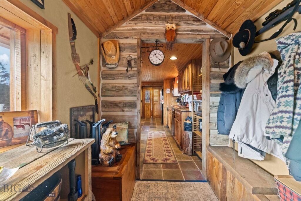 192 Mountain Brook Road, Livingston MT 59047