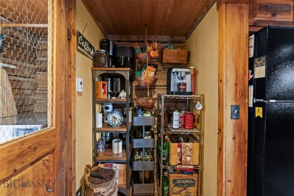 192 Mountain Brook Road, Livingston MT 59047