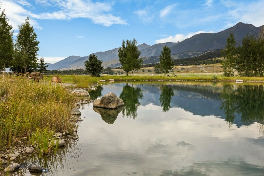 1921 E River Road, Livingston MT 59047