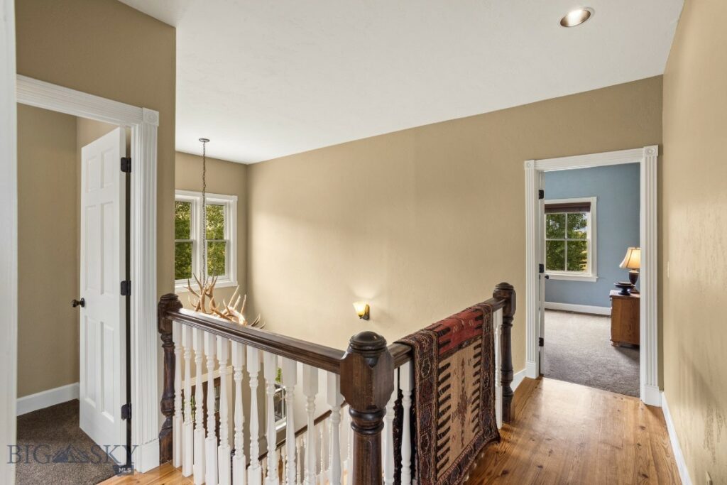 1921 E River Road, Livingston MT 59047