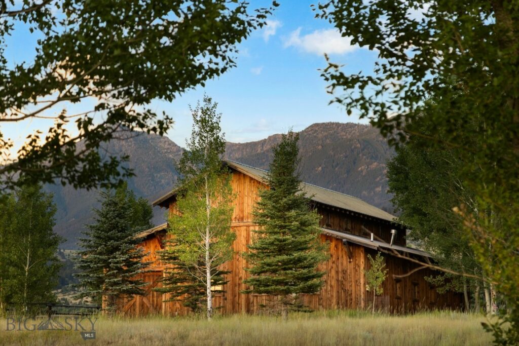1921 E River Road, Livingston MT 59047