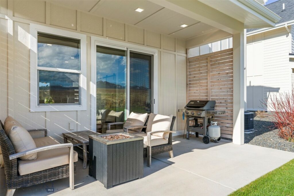 1952 Little Cottage Lane, Bozeman MT 59715