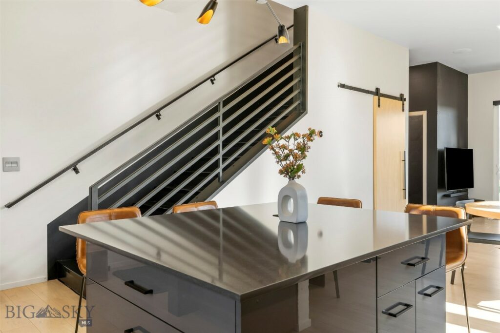 1952 Little Cottage Lane, Bozeman MT 59715