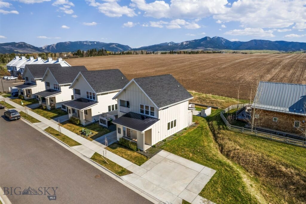 1952 Little Cottage Lane, Bozeman MT 59715
