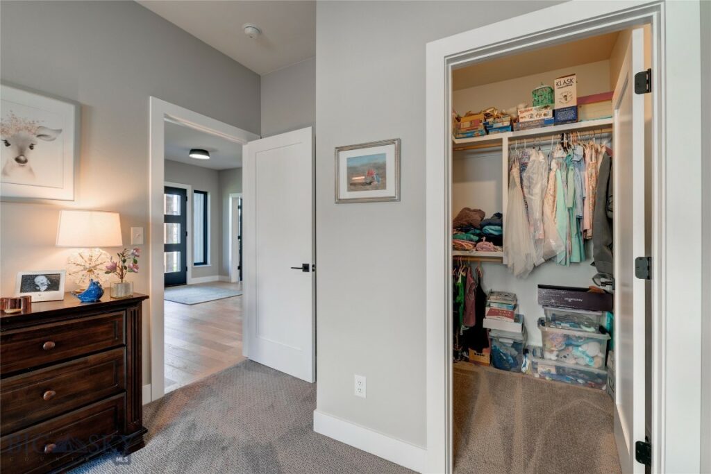 1955 Ryun Sun Way, Bozeman MT 59718