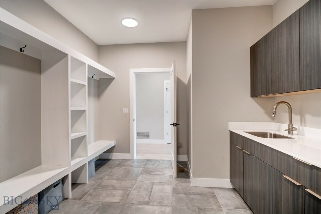 1955 Ryun Sun Way, Bozeman MT 59718