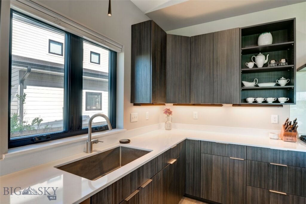 1955 Ryun Sun Way, Bozeman MT 59718