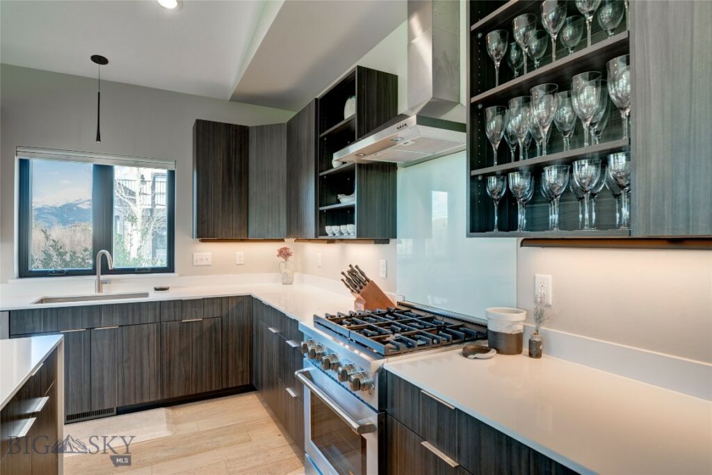 1955 Ryun Sun Way, Bozeman MT 59718