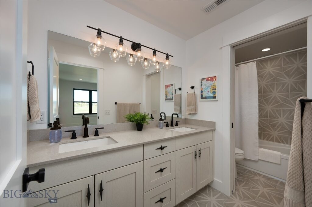 1956 Vaquero Parkway, Bozeman MT 59718