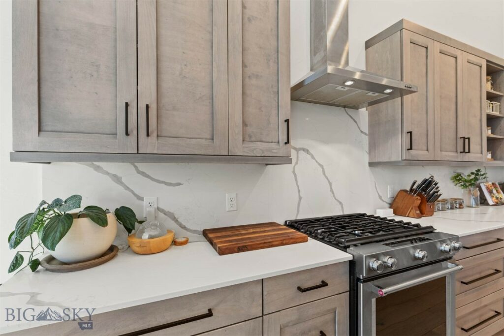 1956 Vaquero Parkway, Bozeman MT 59718