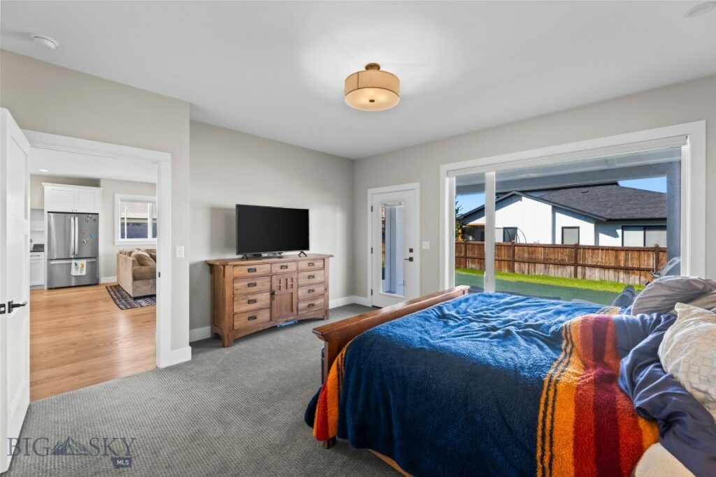 196 Arrow Peak Court, Bozeman MT 59718