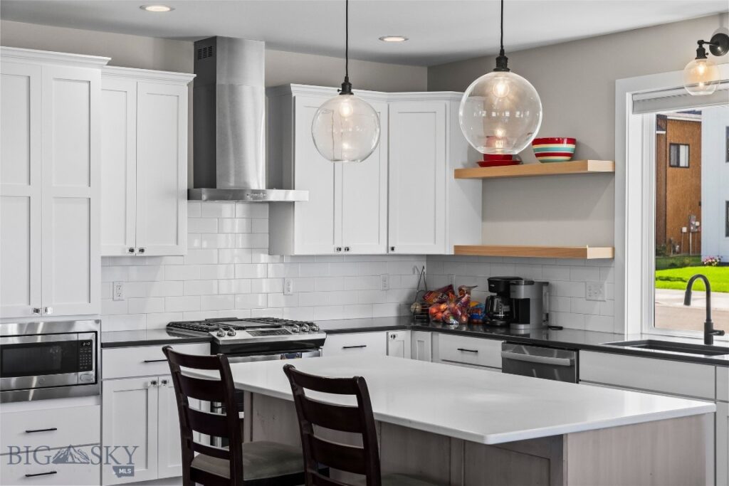 196 Arrow Peak Court, Bozeman MT 59718