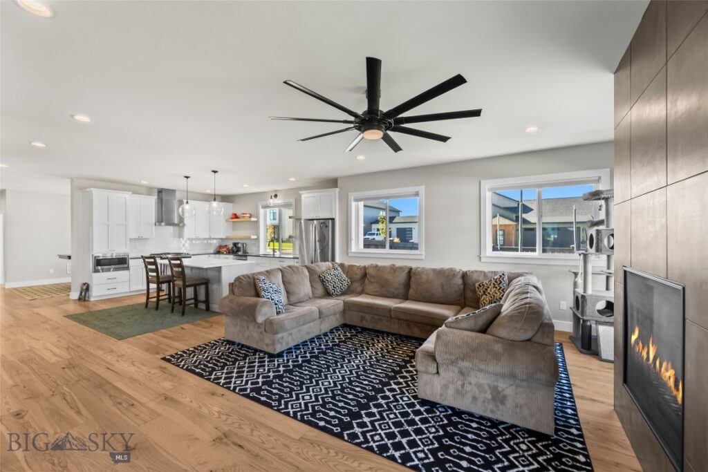 196 Arrow Peak Court, Bozeman MT 59718