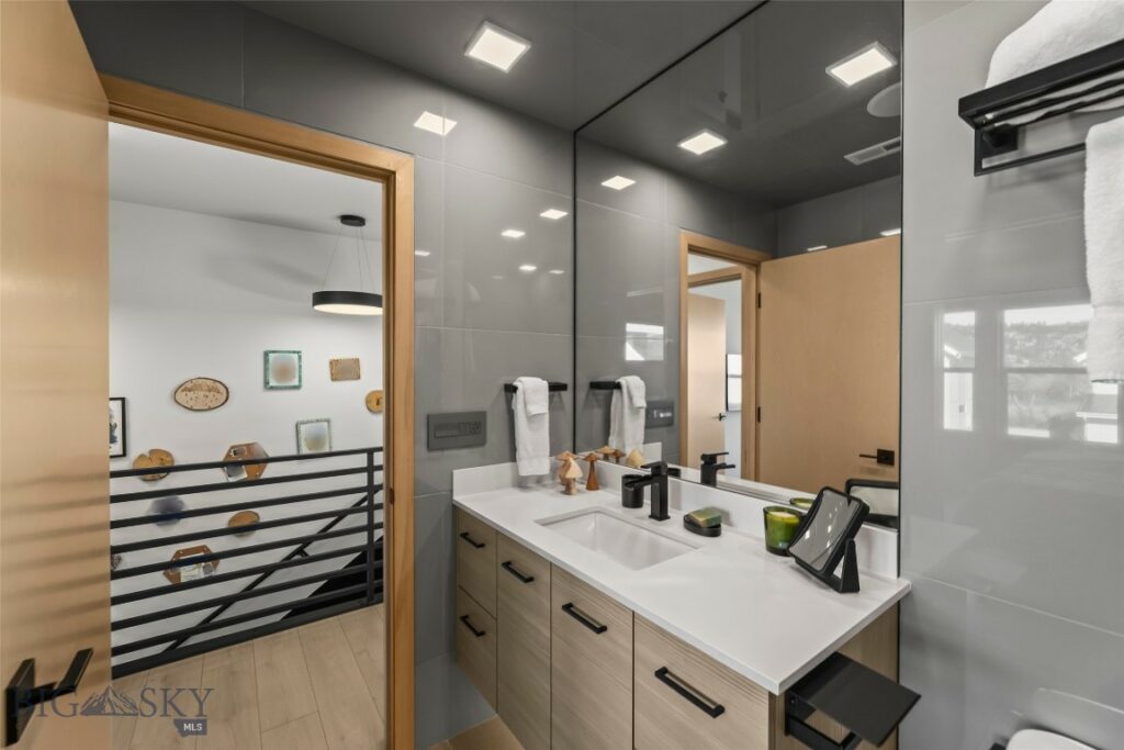 1964 Little Cottage Lane, Bozeman MT 59715