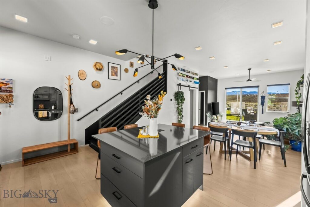 1964 Little Cottage Lane, Bozeman MT 59715