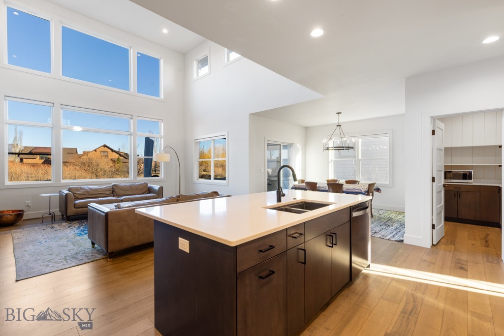 1976 Vaquero Parkway, Bozeman MT 59718