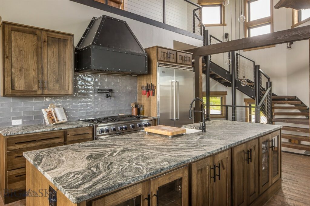 198 Elk Ridge Road, Livingston MT 59047