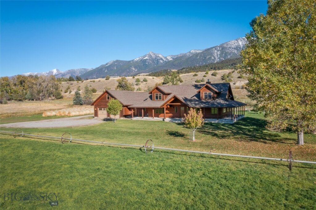 1986 E River Road, Livingston MT 59047