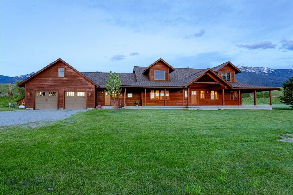 1986 E River Road, Livingston MT 59047