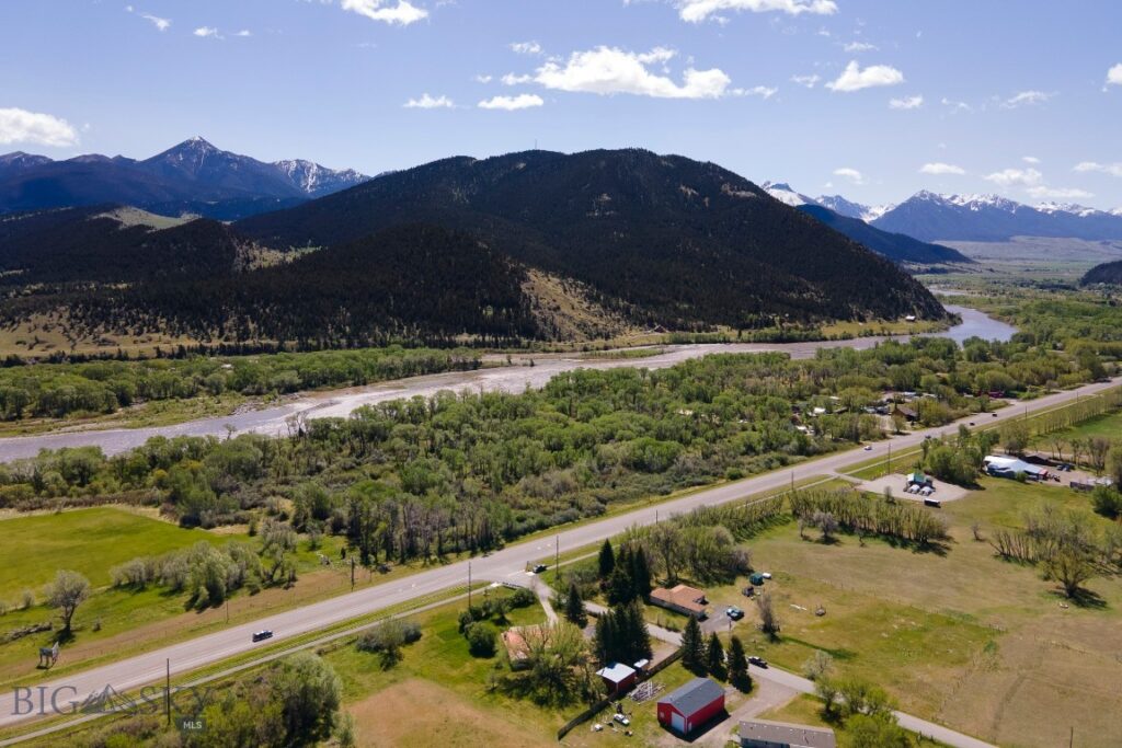 2 Shamrock Lane, Livingston MT 59047