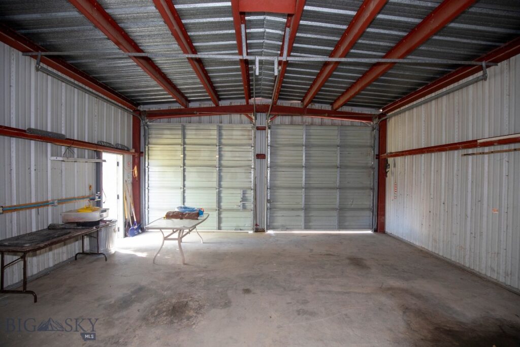 2 Shamrock Lane, Livingston MT 59047