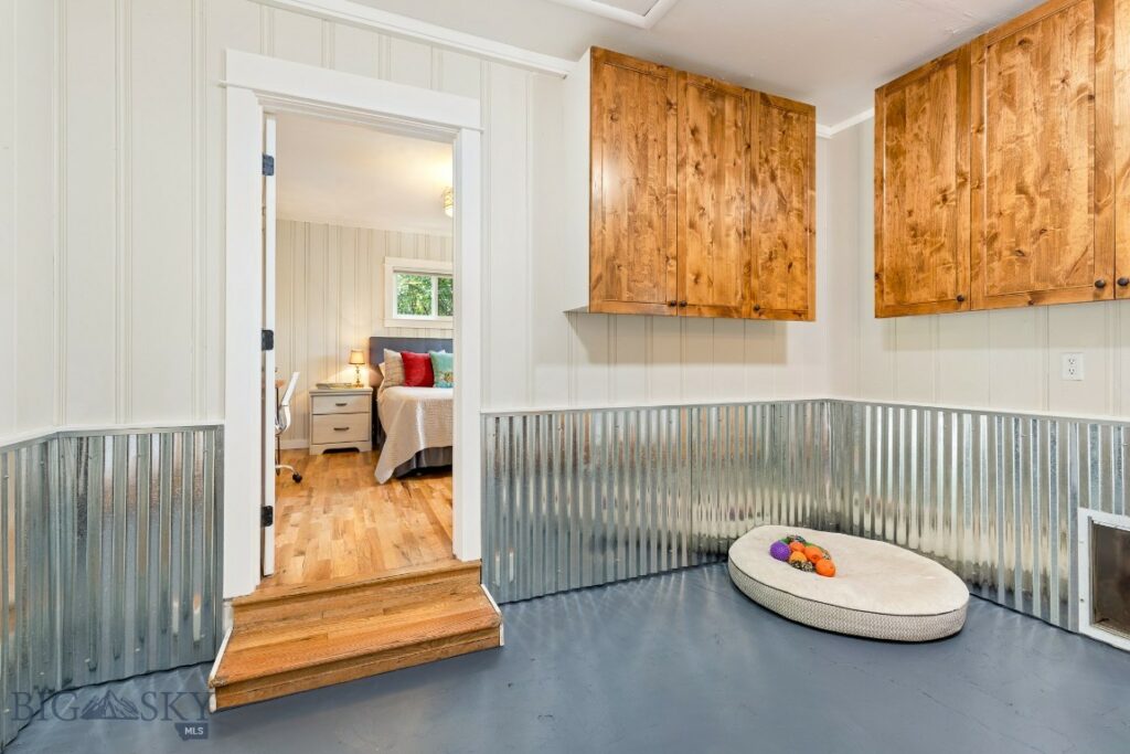 2 Harris Place, Livingston MT 59047