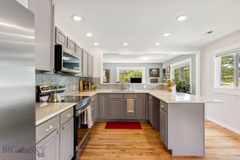 2 Harris Place, Livingston MT 59047